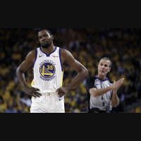 Kevin Durant and the Warriors, plus the Red Sox visit the White House 