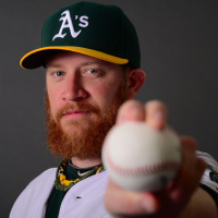 Ep 197: Oakland As reliever Sean Doolittle talks bullpens, bat-flips and refugees