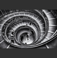 L’Ipnosi come strumento evolutivo. Manipolazione e ipnosi di massa.