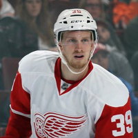 Mantha and Mark Howe