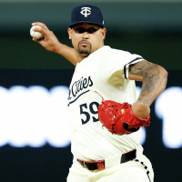 Phil Miller previews Twins-Rangers on a picturesque Saturday at Target Field!