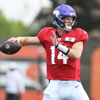 What are the expectations for Sam Darnold, Minnesota Vikings season ?