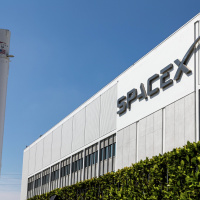 Stephen Clark with the latest on Starship launch from SpaceX but with a twist!