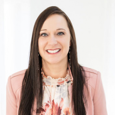 Work Alchemy: The Impact Interviews-ursula Jorch Chats With Seth Godin, Marianne Williamson, Martha Beck, Prince Ea  Others