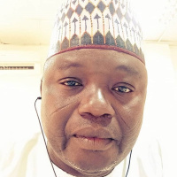 Dr Idi Saïdou : Les Facteurs Daugmentation Des Césariennes En Afrique