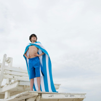 Seeing Superman Increases Altruism