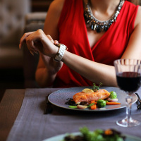 Certain Personality Types Are Likely to Make a Foodie Call