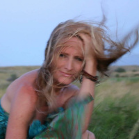 Surfing the Dance with Jane Sibbett