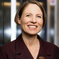 057 - One womans rise to the C-Suite - Jenny Purdie