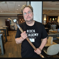 Jeffrey Ford interview: His new book OUT OF BODY we also chat about THE VAST OF NIGHT, and more!