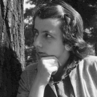 Podcast: The many worlds of street photographer Vivian Maier