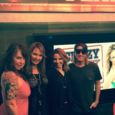 Crazy, Sexy, Love With Simone Bienne