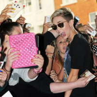 Ep.14: Celebrity Expectations