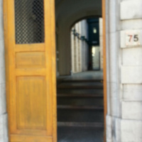 Mind The Gap at bushalte G4