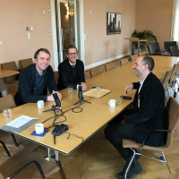 Akademipodden om kommunikation: robotar, cancerceller, IT-säkerhet