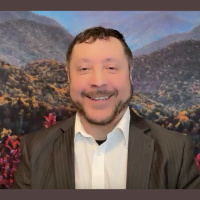 437 Tim Southwell - A Student Mediums Journey to Share the Afterlife  Hope