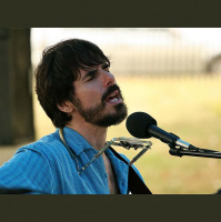 St. Nick  the Promised Land: Spook Handy