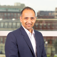 Dialysis Facility Performance and Social Risk in the First Year of the ESRD Treatment Choices Model