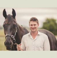 S1 Ep1: Equine Wound Care - Dr. Leigh De Clifford