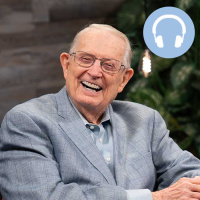Mentoring Moments: Lifetime Lessons with Pastor Chuck Swindoll