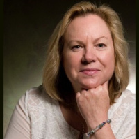 The Message in the Bottle with Stephanie McAuliffe