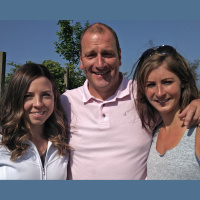 7 June 2016 - Troon-based golfer Rachael McQueen and Olympic curler and fine amateur golfer Eve Muirhead join Alan on this weeks show.