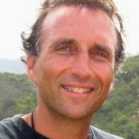 The Philosophy and Practice of Qigong