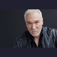 #138 Patrick Page from the Grammy Winning Musical Hadestown Joins Marta on the Move to Talk the Future of Live Theater