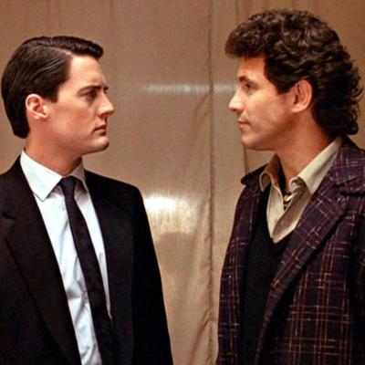 Giant Geek Vs. Mega N00b