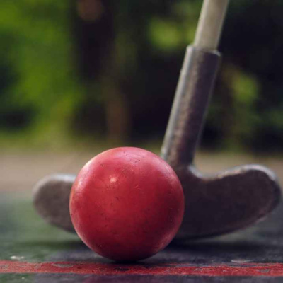 Lukes English Podcast - Learn British English With Luke Thompson