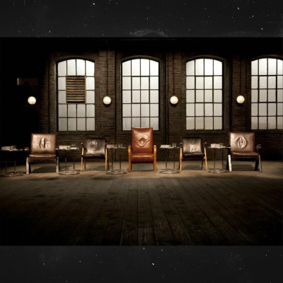 Lukes English Podcast - Learn British English With Luke Thompson