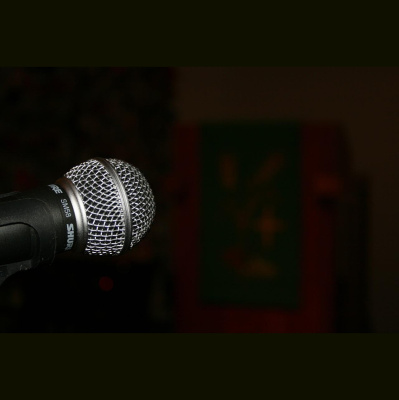 Lukes English Podcast - Learn British English With Luke Thompson