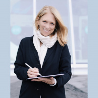 Liza Donnelly - New Yorker Cartoonist and Writer and Resident Cartoonist at CBS News