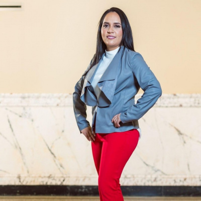 Sandi Kleins Conversations With Creative Women