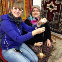 Dag 5: Mattor, Kryddor och Moské