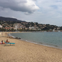 September in France: Post lunch wander in La Lavandou
