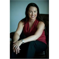 Clear Simple Marketing with Heidi DeCoux