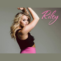 Riley Live