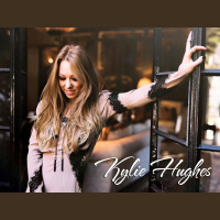 Kylie Hughes Live