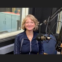 Paulina Finak, Grad Chat