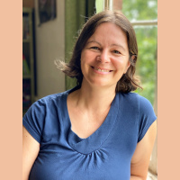 Chatting with Julia Hale