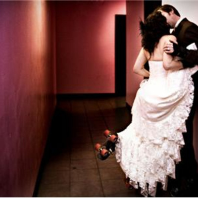 Derby Hurts Radio - With Raven  Roxy