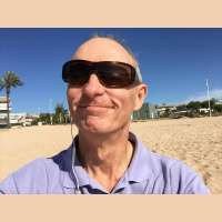 Apps for fitness and recording audio on the beach