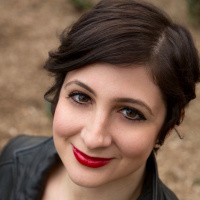 #414: Author, Journalist Shares ‘Headlines for the Hopeful’