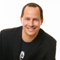 2 Guys Talk #MeToo--Can This End Well? - Mike Domitrz - #1006