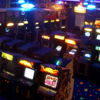 Giant Bombcast 468: Its Always Sunny Above the Clouds (Premium)