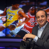 Andrew Bernstein: Senior NBA Photographer - AIR077