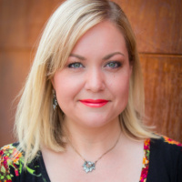 21st Century Mobile Lawyering: How to Utilize Legal Technology to Build a High Volume, Streamlined, and Location Independent Practice