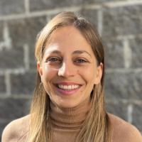 75. From Service Industry to UNICEF: How Eugenia Olliaros early work shaped her Humanitarian Path