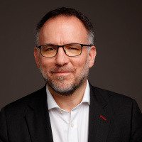 Episode 44: Debunking new and existing technology (AI/ML) and should recruiters be worried?